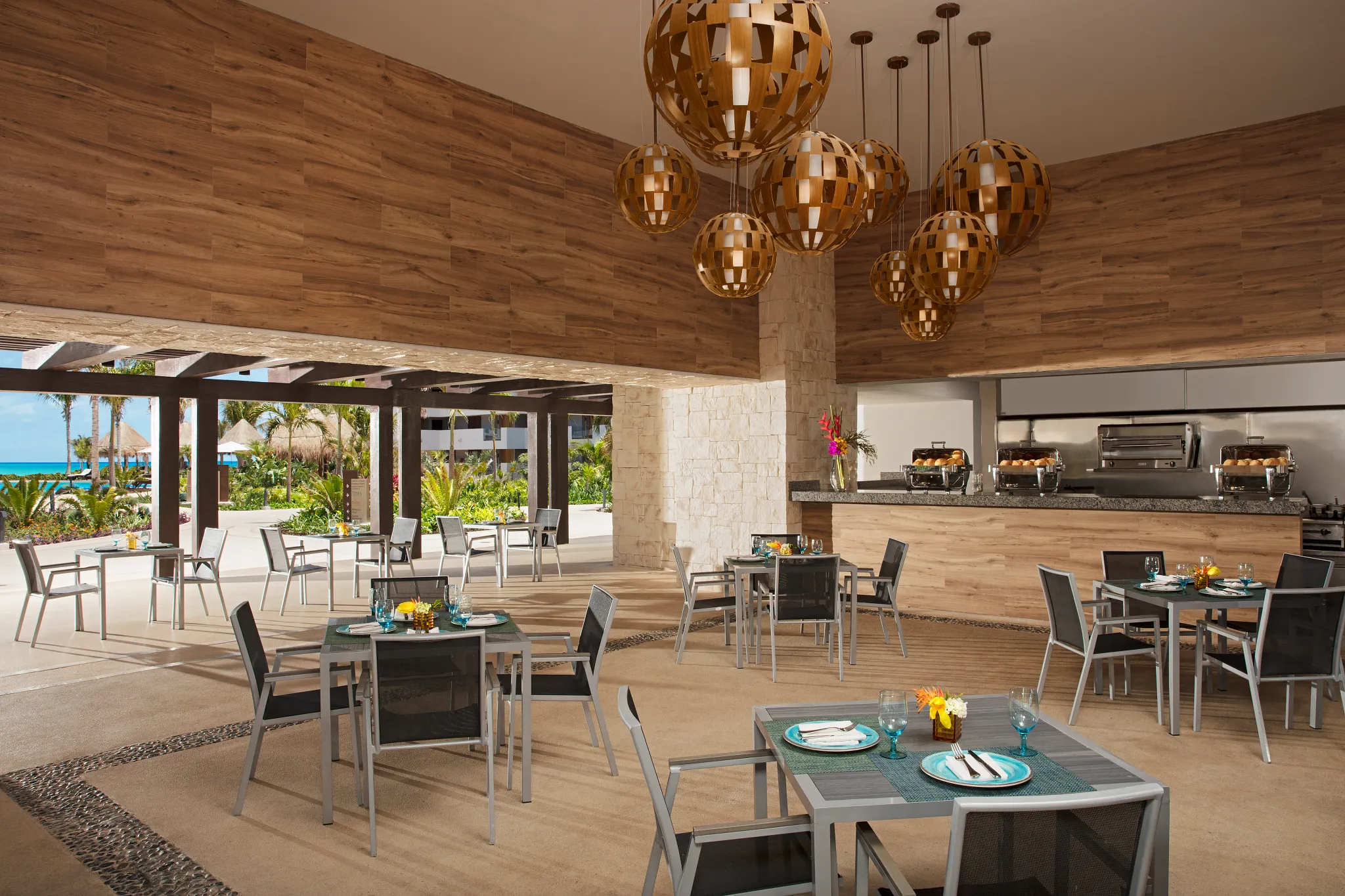 Tides at Dreams Playa Mujeres Golf & Spa Resort
