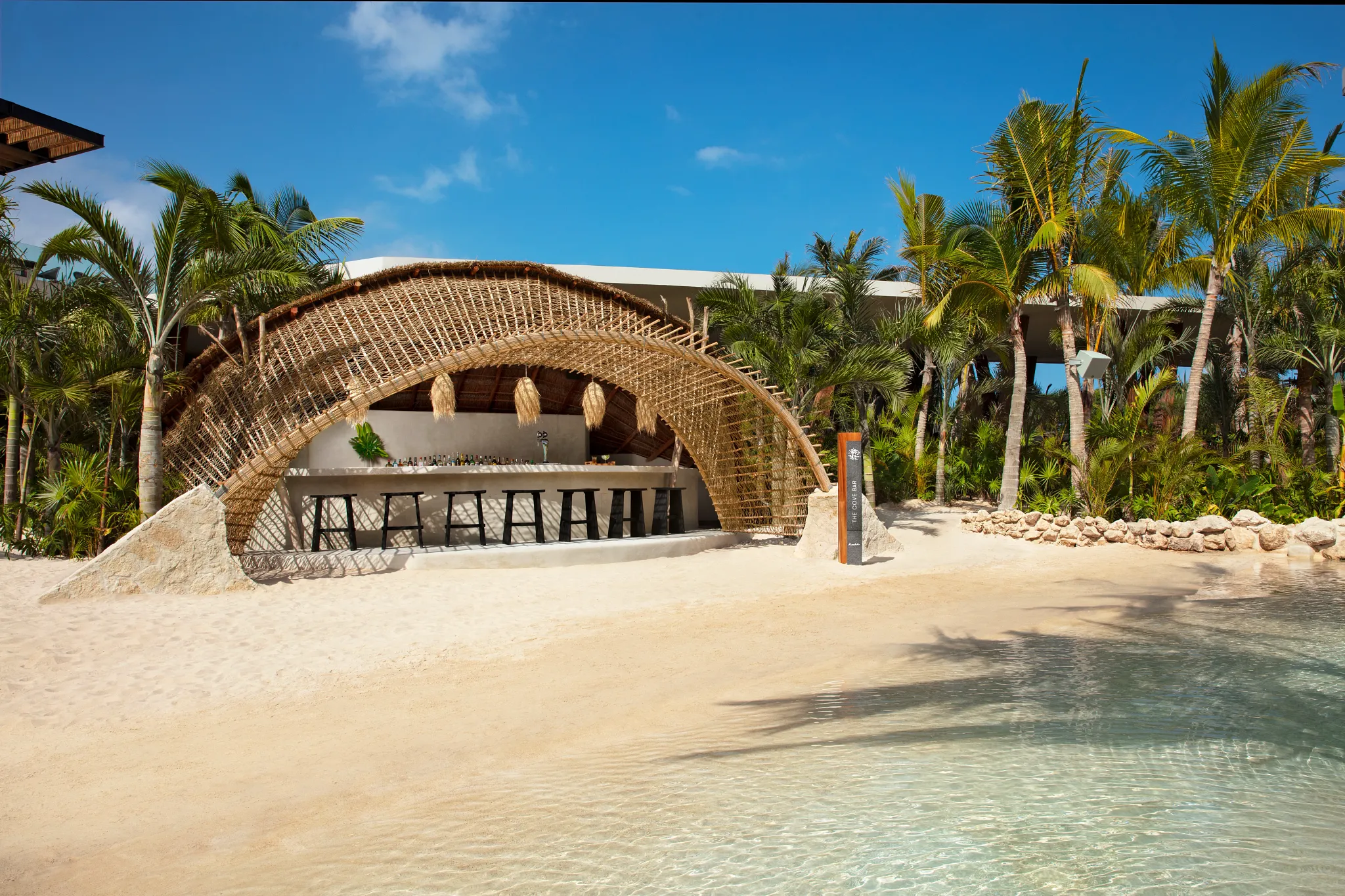 The Cove Bar at Secrets Moxché Playa del Carmen
